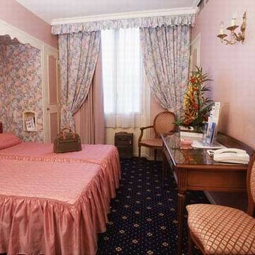 Golden Tulip Cannes Hotel De Paris