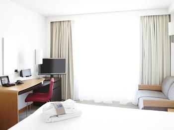 Hotel Novotel Chartres