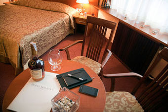 Hotel Holiday