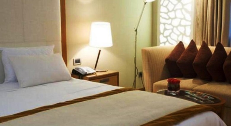 Hotel Golden Tulip Farah