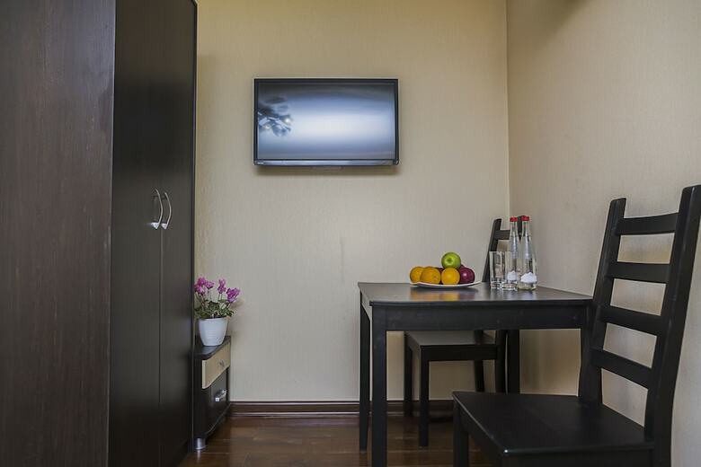Viktoria Hotel