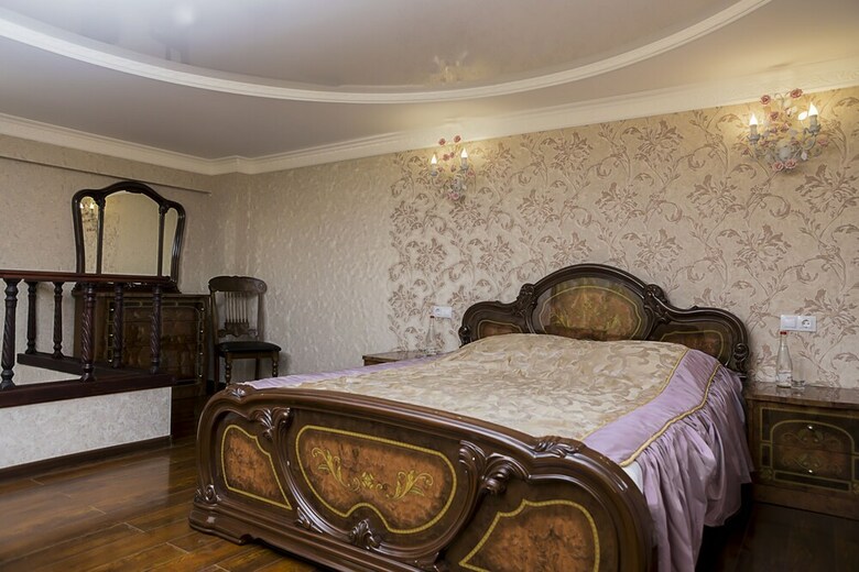 Viktoria Hotel