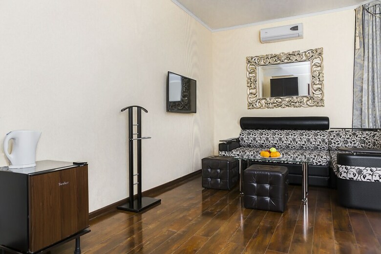Viktoria Hotel
