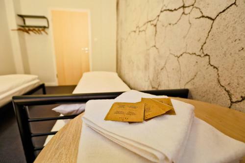 Sleep In Hostel & Apartments