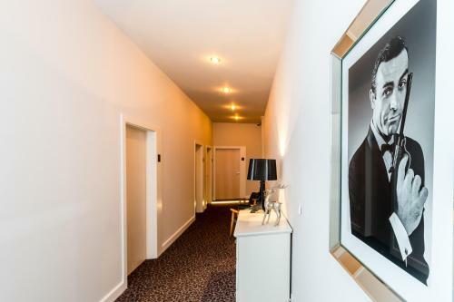 Sleep In Hostel & Apartments
