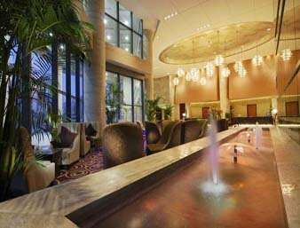 Hotel Howard Johnson Caida Plaza