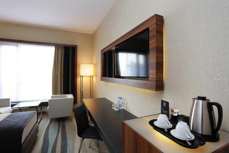 Warsaw Plaza Hotel