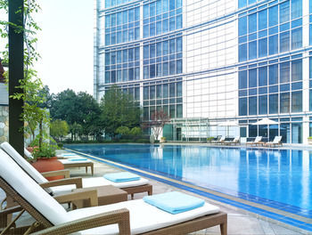 Hotel New World