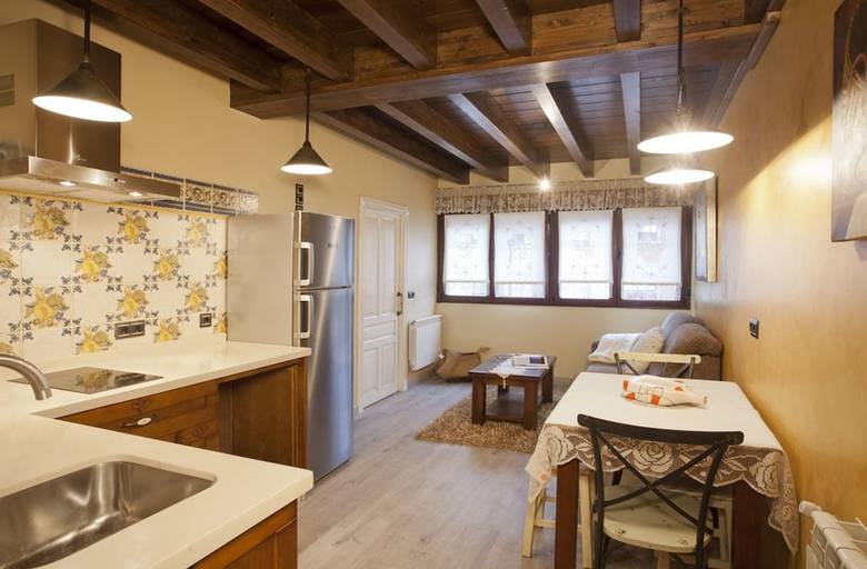 Apartamentos El Aramo Asturias