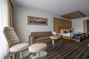 Hotel Rezydencja Nosalowy Dw�r