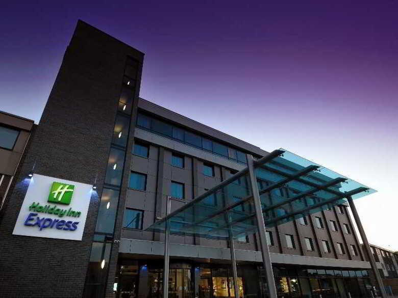 Hotel Holiday Inn Express London - Heathrow T5