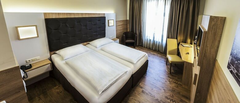 Goldenes Theaterhotel