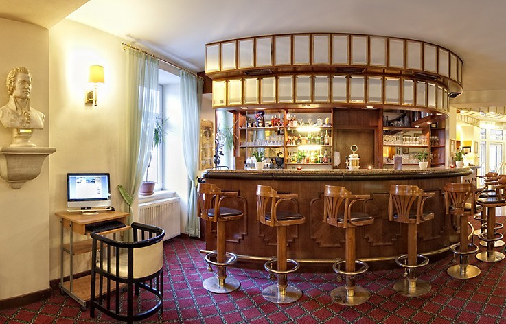 Goldenes Theaterhotel