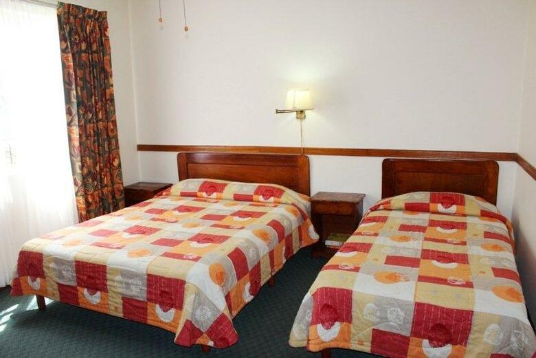 Soluxe El Sesteo Hotel