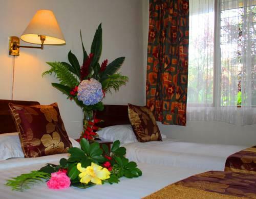 Soluxe El Sesteo Hotel