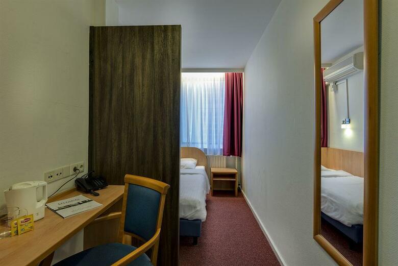 Hotel A&O Rotterdam City