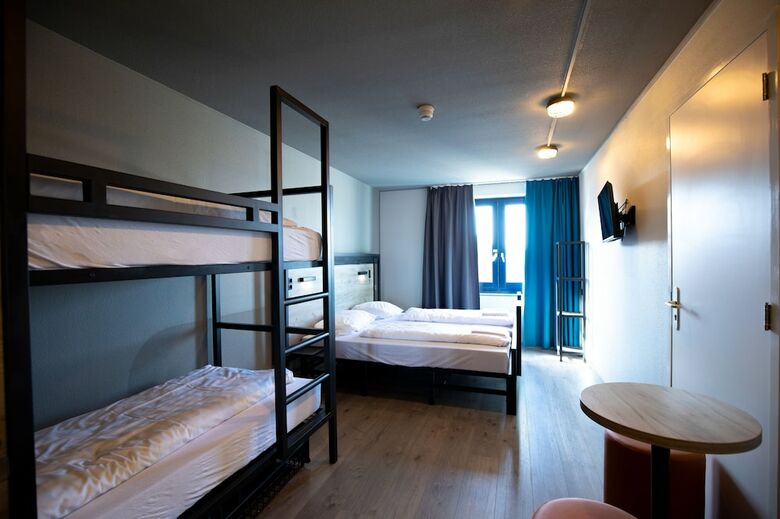 Hotel A&O Rotterdam City