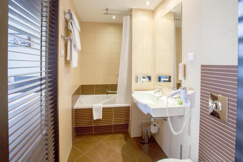 Hotel Qubus Lodz