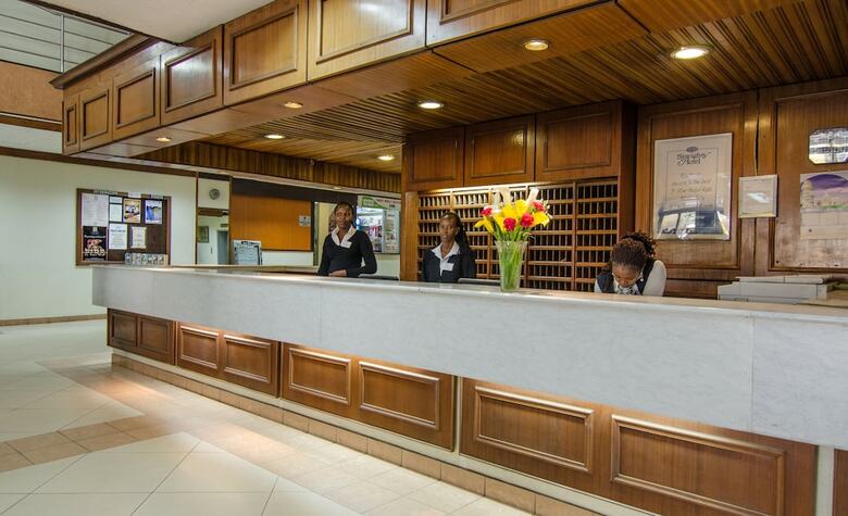Sentrim 680 Hotel