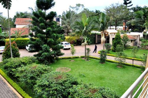 Olive Gardens Hotel