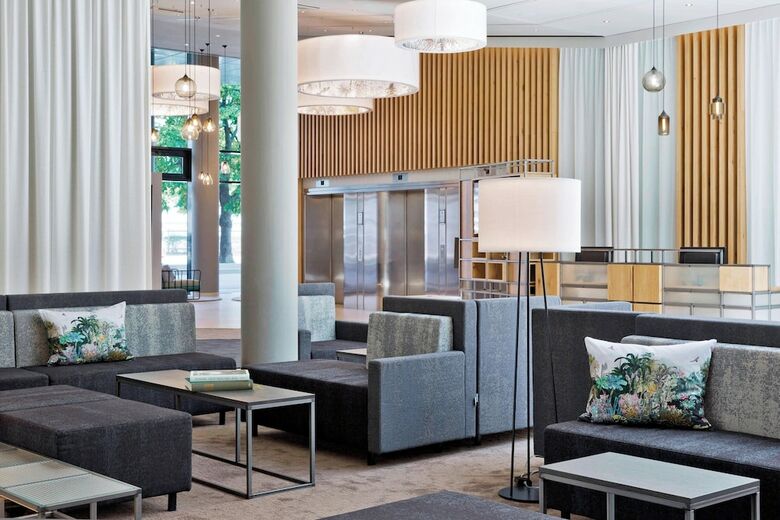 Hotel Courtyard By Marriott Wien Messe I