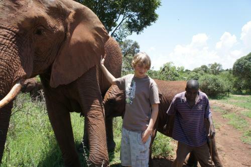 Hostal Avon Road Guest House & Tours