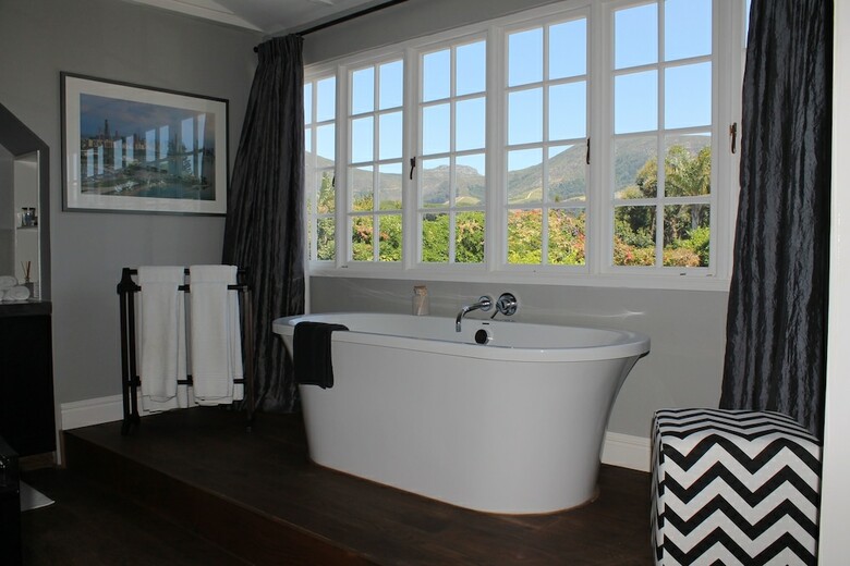 Bed & Breakfast 14 On Klein Constantia