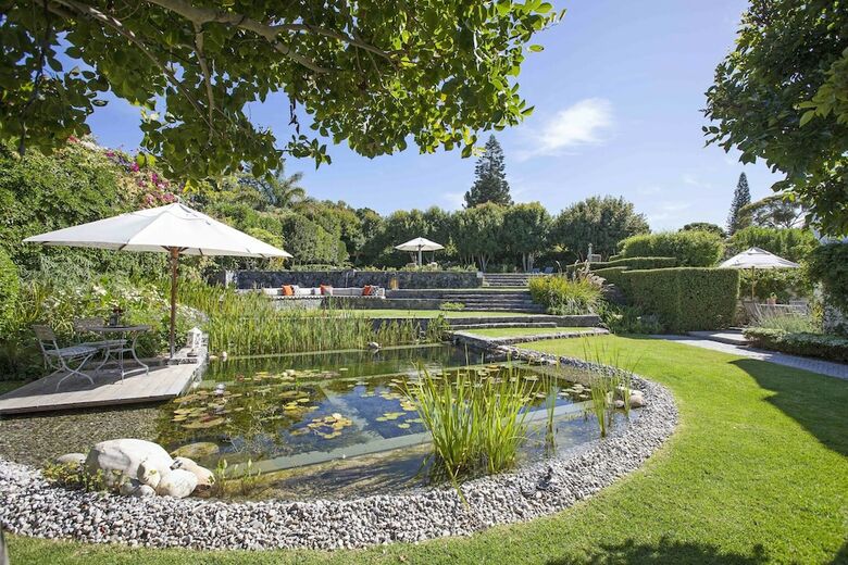 Bed & Breakfast 14 On Klein Constantia
