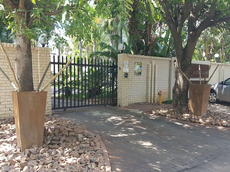 Hostal Lion's Guesthouse