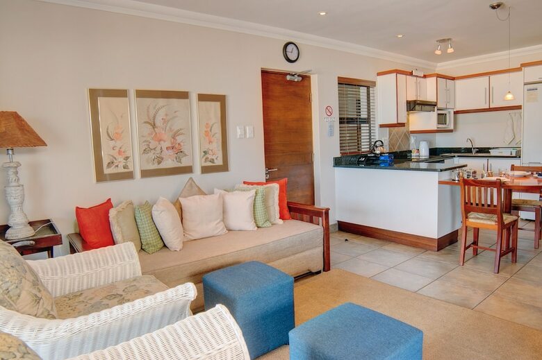 Apartamentos Makarios On Sea