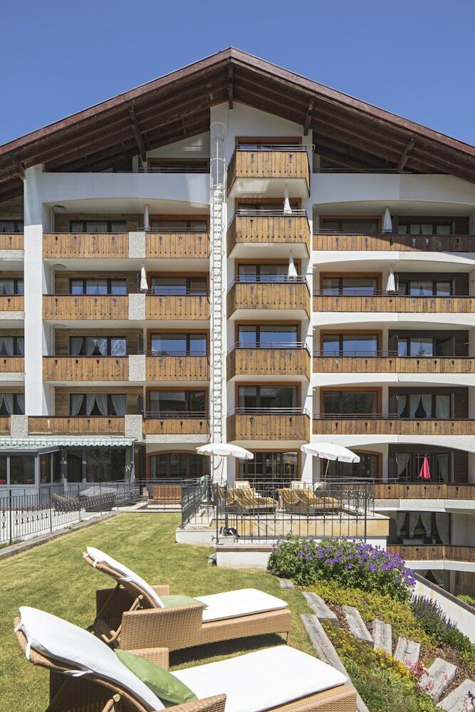 Hotel Allalin