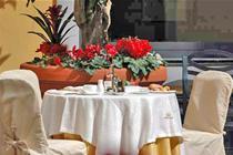 Le Cheminee Business Hotel