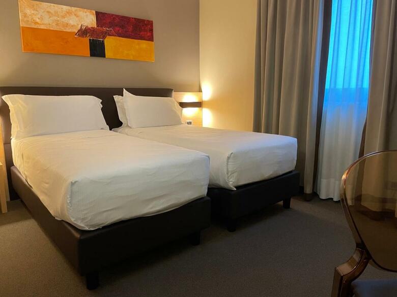 Hotel Omnia