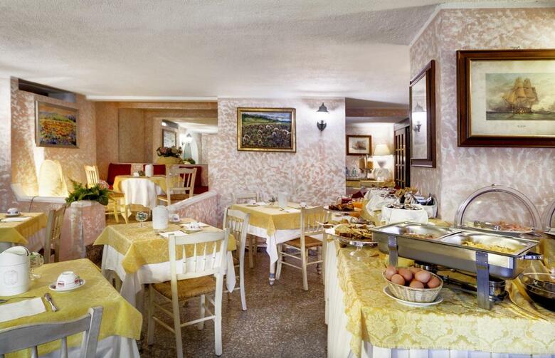 Hotel Colonna Palace Mediterraneo