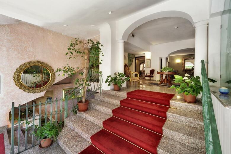 Hotel Colonna Palace Mediterraneo