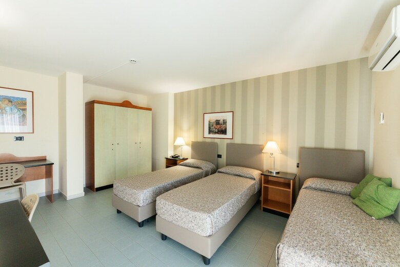 Hotel Athenaeum