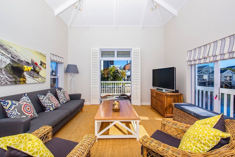 Thesen Island Holiday House