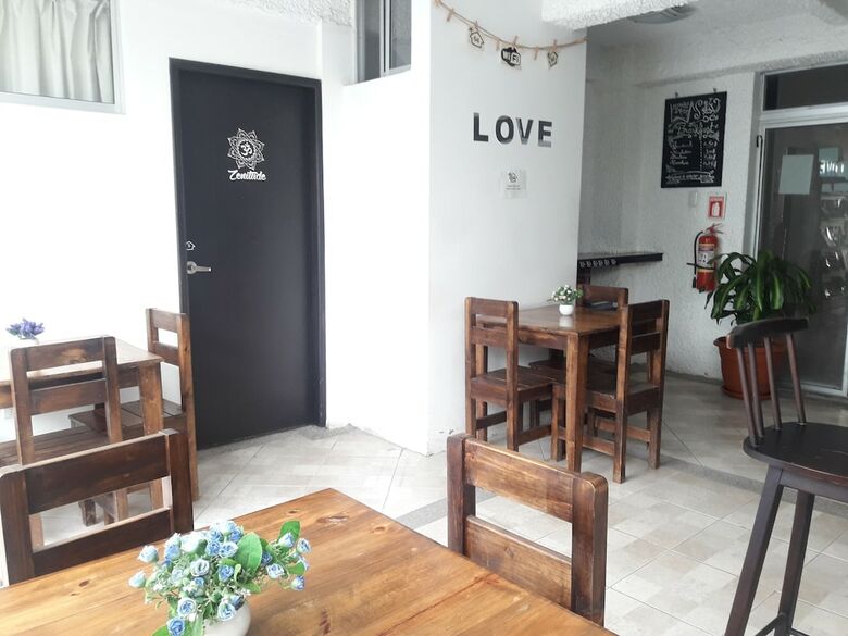 Hostal Villa64