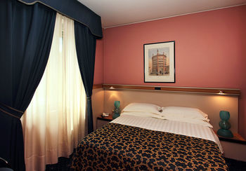 Astoria Residence Hotel