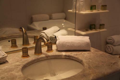 Hotel Absolue Renaissance