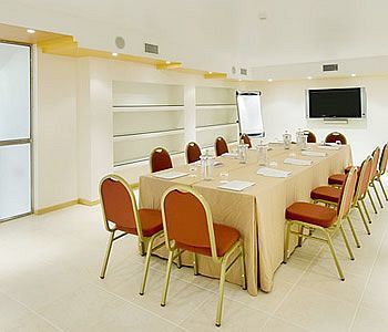 Hotel Club House