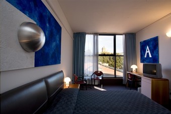 Hotel Albornoz Palace