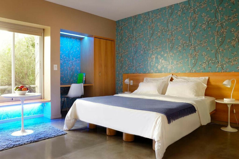 Home Hotel