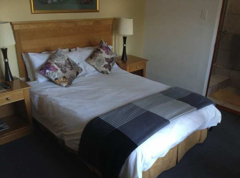 Bed & Breakfast Woodbridge Lodge