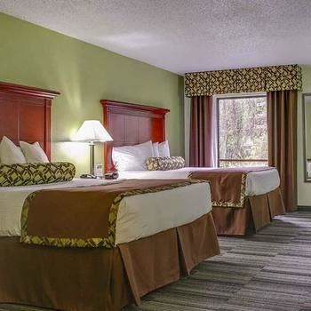 Hotel Alexis Inn & Suites