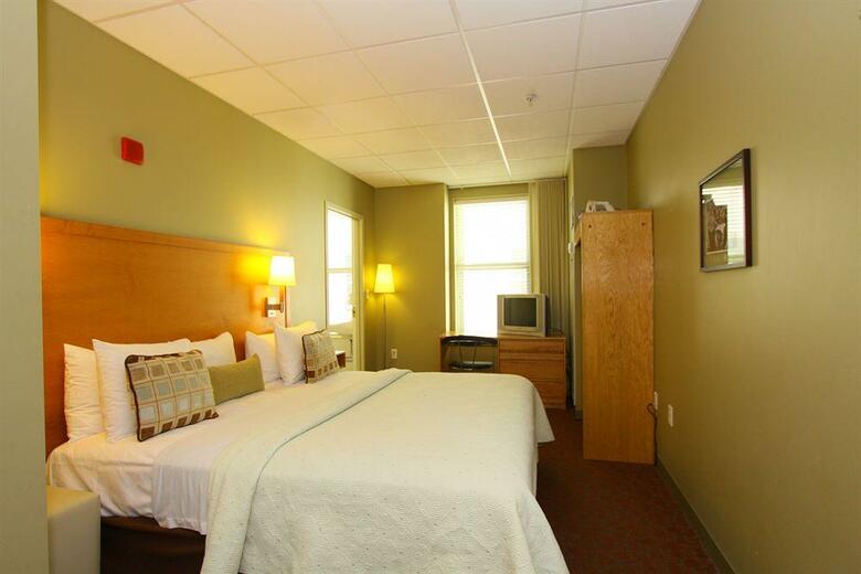 Hotel 140