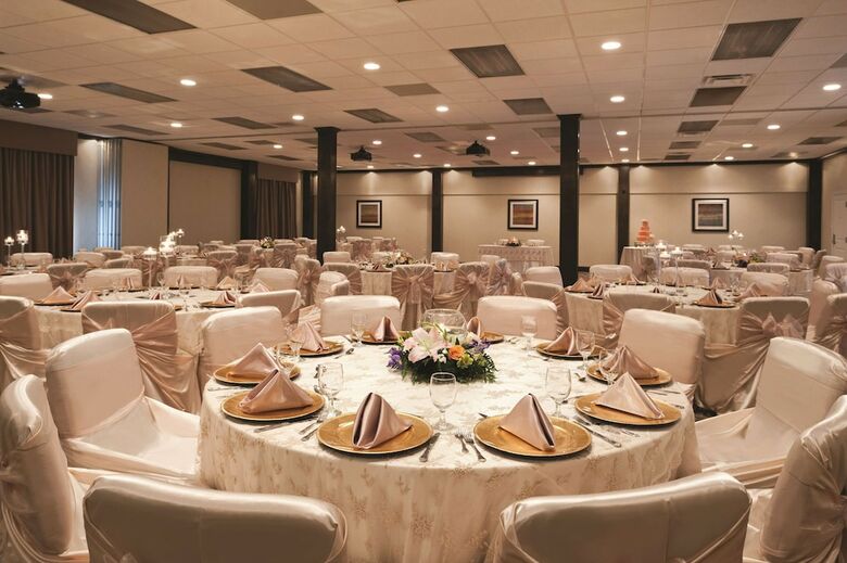 Hotel Embassy Suites Corpus Christi