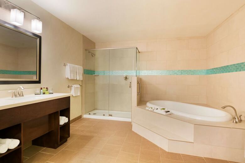 Hotel Embassy Suites Corpus Christi