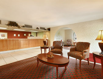 Hotel Howard Johnson Inn North