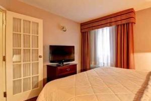 Motel Comfort Inn & Suites Ingersoll